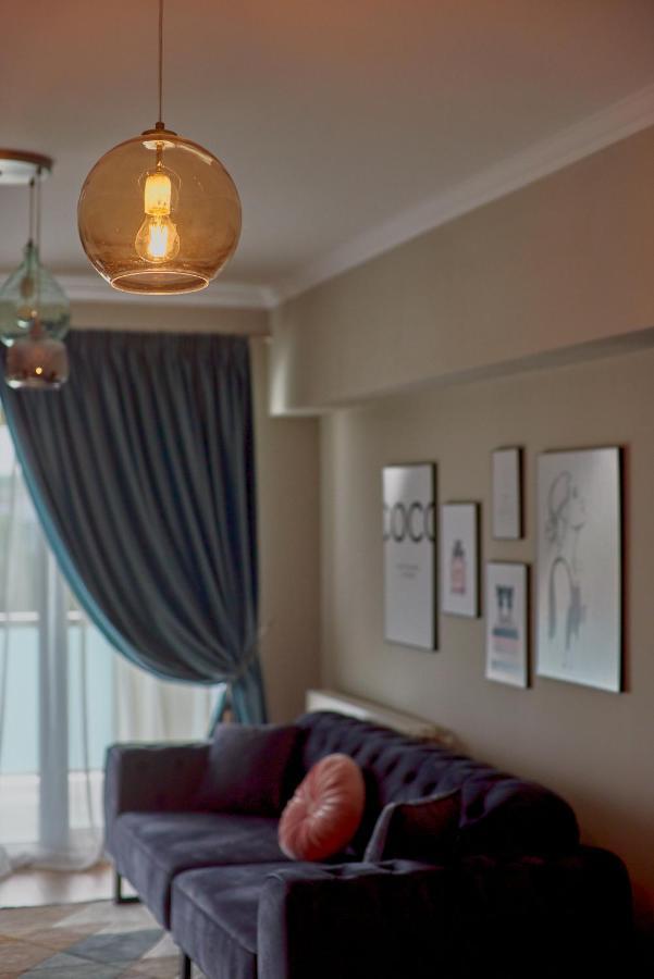 Apartment Velvet